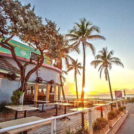 Luxury Private Beach Water-Side Ocean Baby Escape!! Apartment Pompano Beach Exterior photo